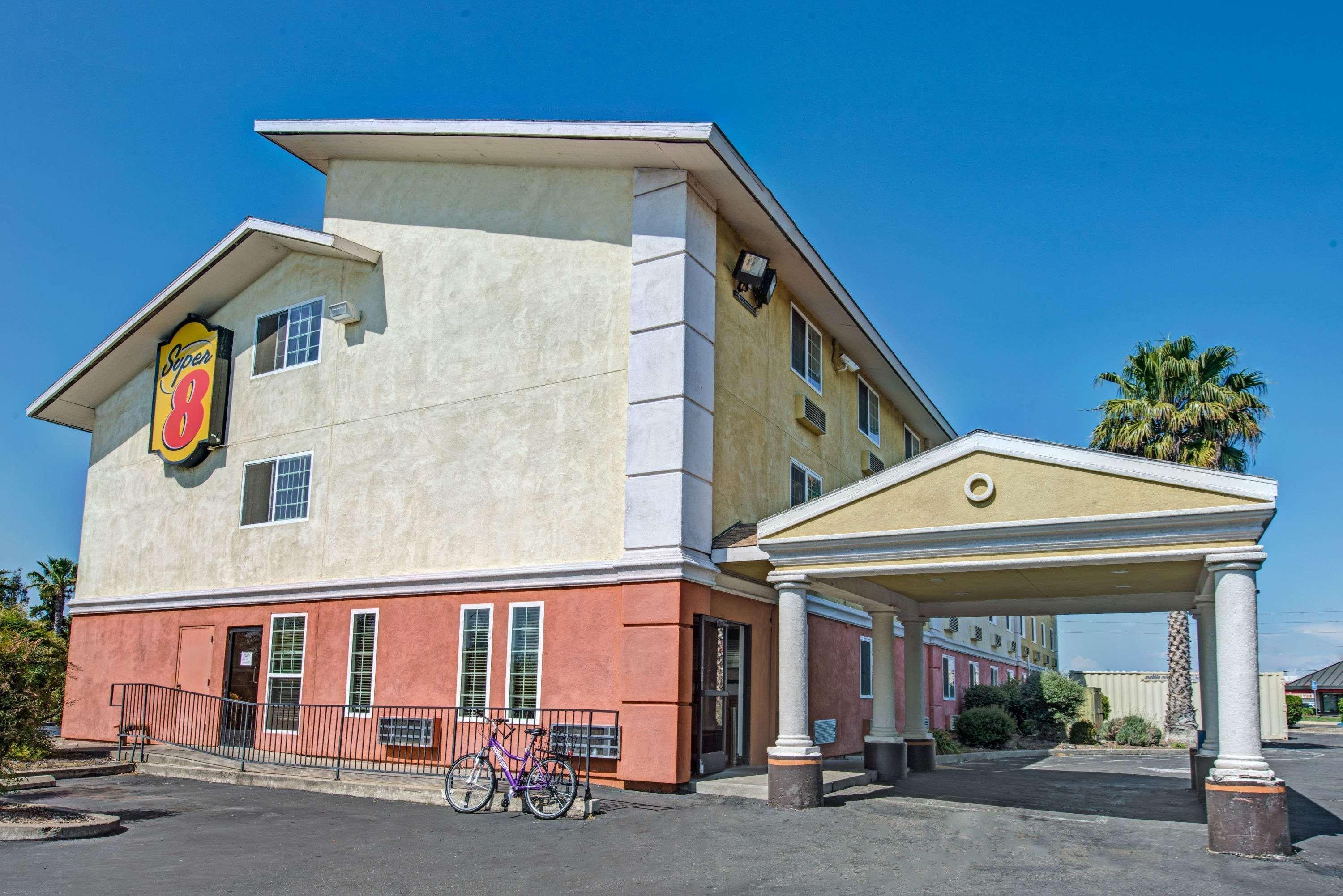 Super 8 By Wyndham Sacramento/Florin Rd Hotel Freeport Exterior photo