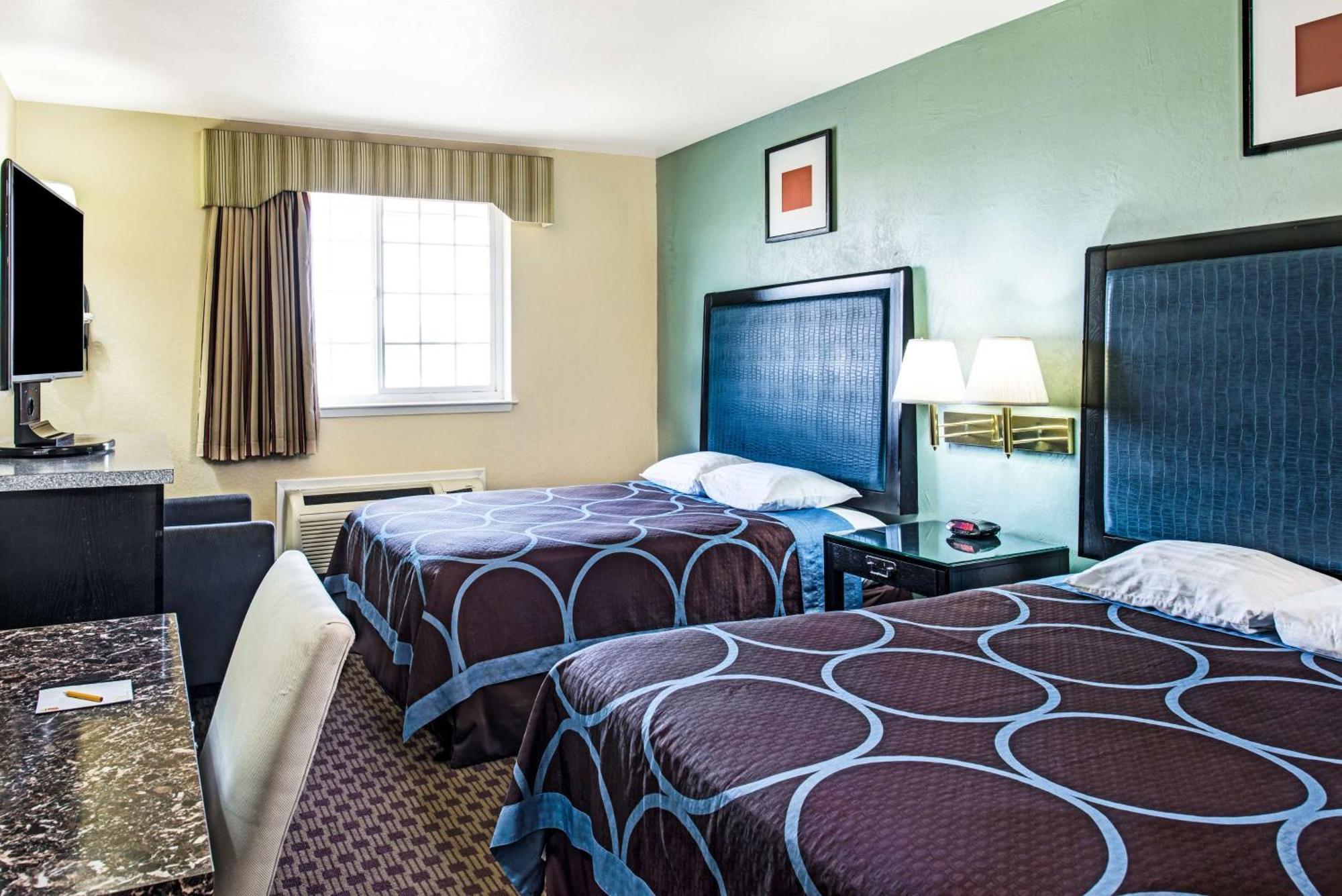 Super 8 By Wyndham Sacramento/Florin Rd Hotel Freeport Exterior photo